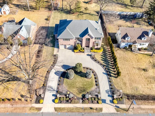 3851 Park Ave, Edison, NJ 08820