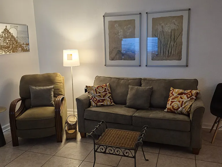 6519 W Newberry Rd #902 — Photo 13