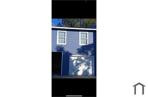 1935 Southwest Blvd Photo 1