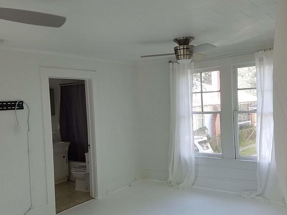 5th image of 2522 Dellwood Ave Unit 1