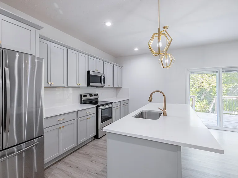 6204 Franciscan Dr — Photo 9