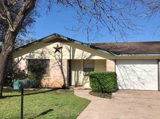 350 N East St, Bertram, TX 78605