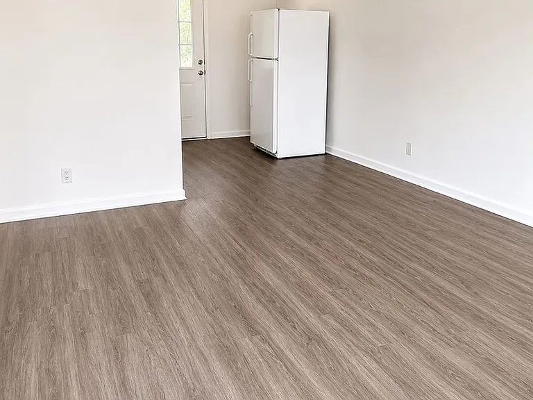 3940 Overland Hts — Photo 3