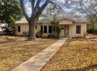 106 Park Ave, Del Rio, TX 78840