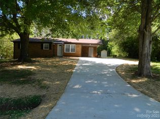 4950 6th St SW, Catawba, NC 28609