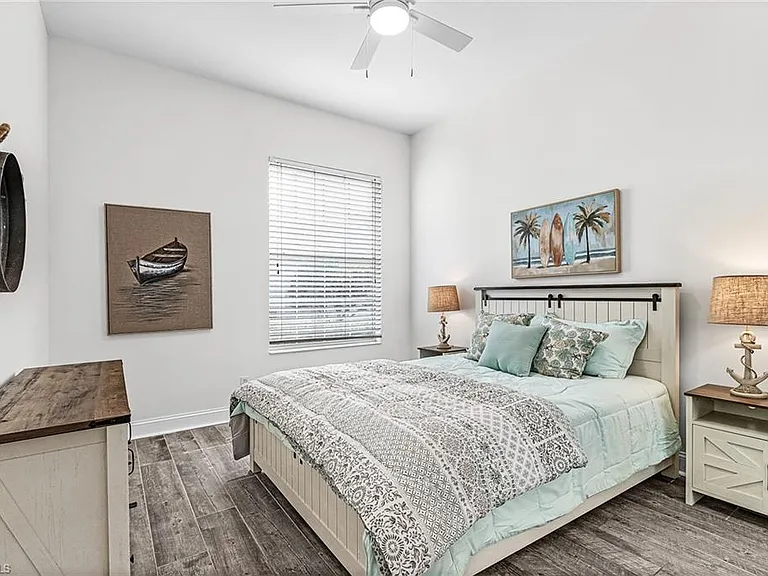 7549 Garibaldi Ct — Photo 27