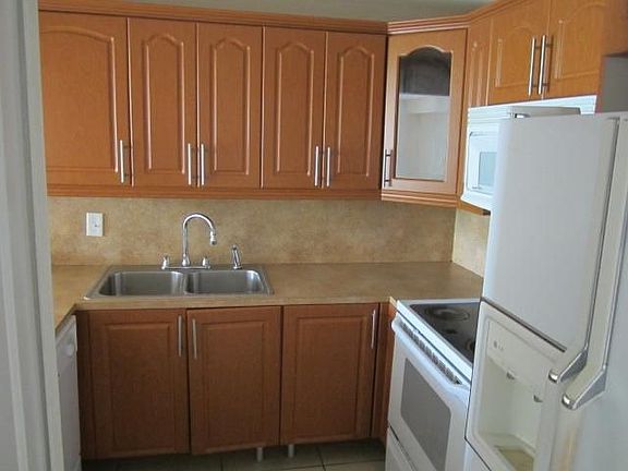 4th image of 7010 Miami Gardens Dr APT 5-511