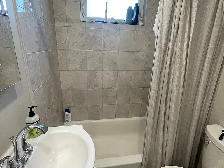 13 Belmont Sq #3 — Photo 8