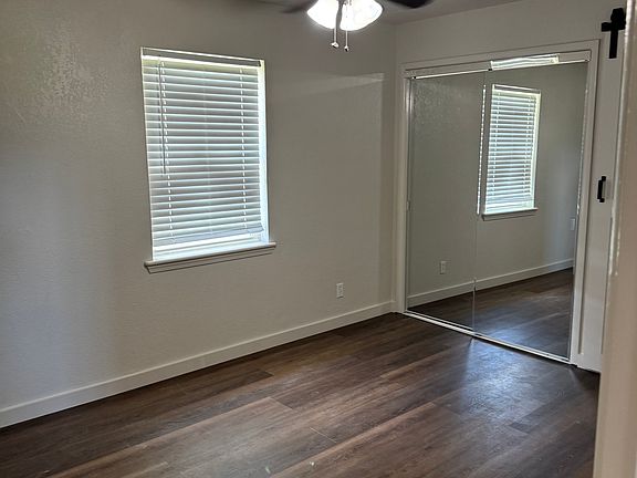 3rd image of 204 Rock Jail Rd