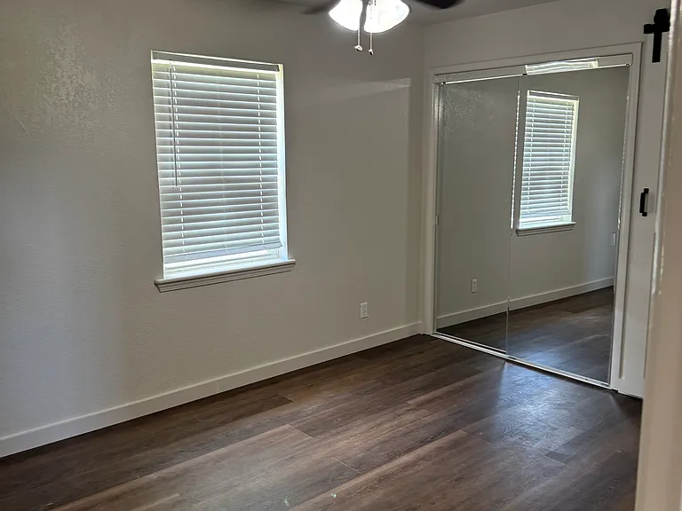204 Rock Jail Rd — Photo 3