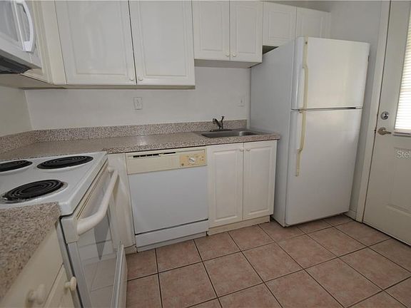 2nd image of 201 Pine Tulip Ct APT 201