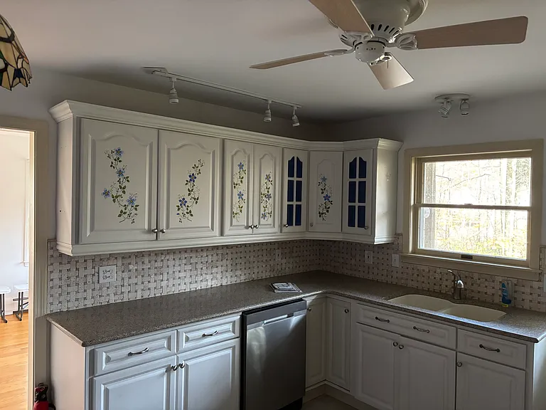 58 Rowley Rd — Photo 46