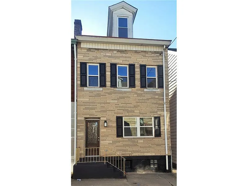 3936 Howley St photo 1