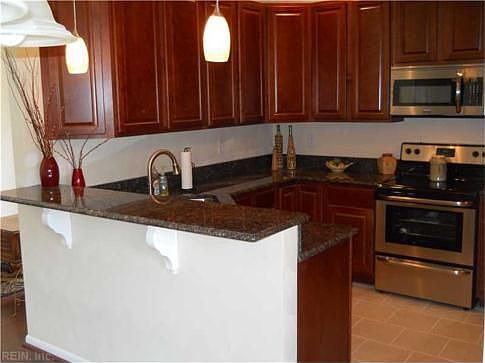 4th image of 46 Rivercrest Dr