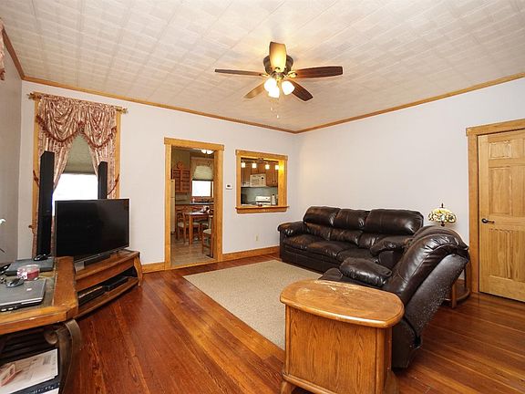 4th image of this home