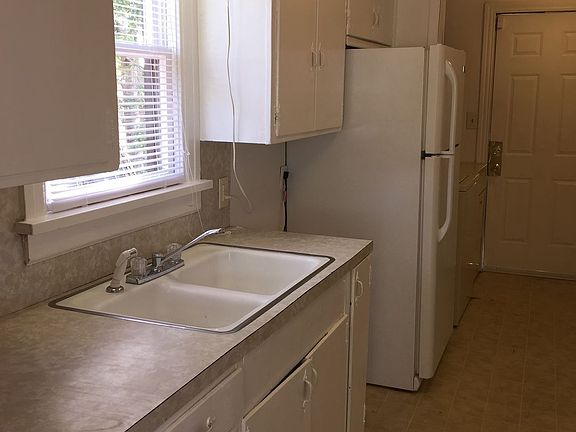 2nd image of 2126 NW Lake Ave