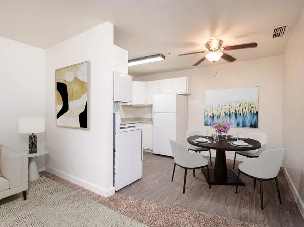 Liv 1621 Apartments