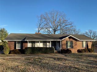 2138 Autumn Rd, Poplar Bluff, MO 63901