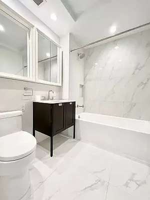 Rented by Zjama Realty Corp | media 7