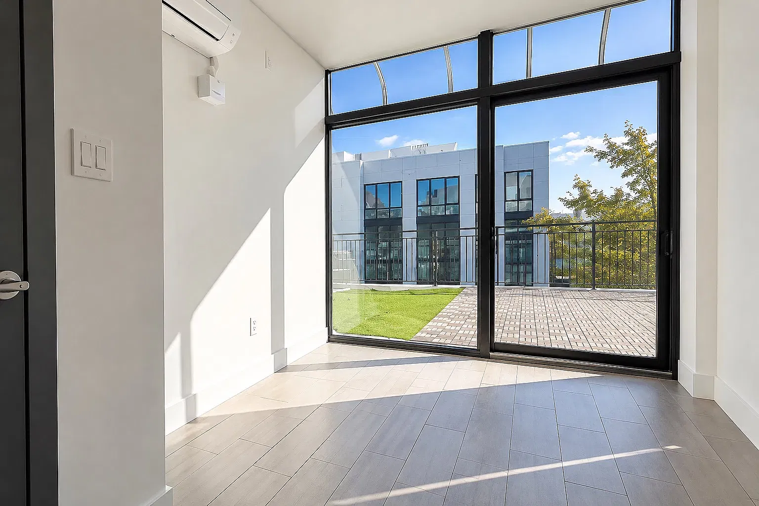2920 Brighton Fourth Street — Photo 2