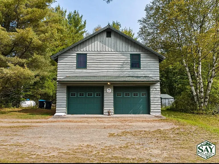Mill Pond Rd — Photo 1