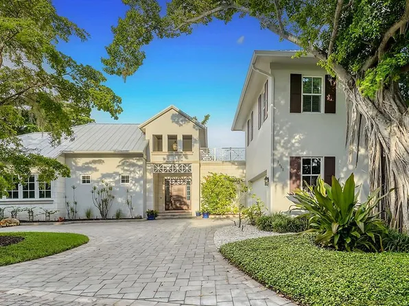 1460 Rebecca Ln, Sarasota, FL 34231