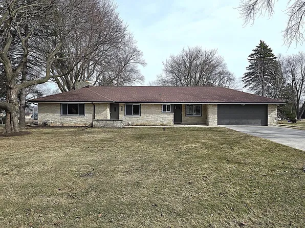 4760 North 159th STREET, Brookfield, WI 53005