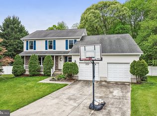 592 Eason Dr, Severn, MD 21144