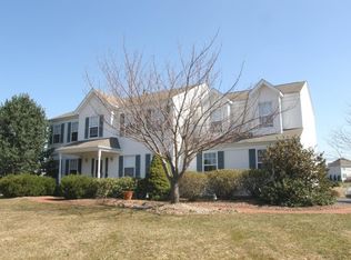 12 Kingsridge Rd, Frenchtown, NJ 08825