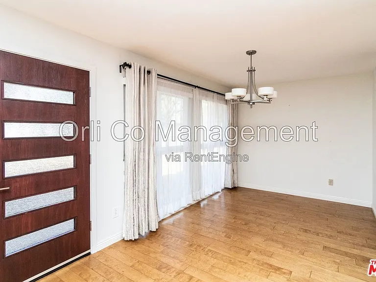 10056 Mason Ave — Photo 16