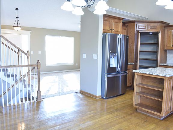 Main entrance into Living room 1