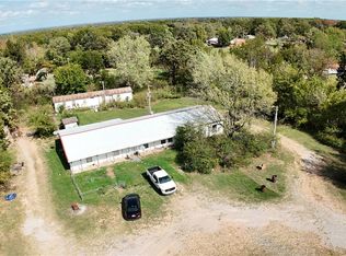 21886 E 510th Rd, Colcord, OK 74338