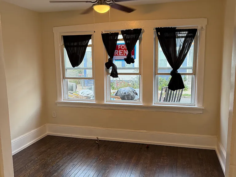 237 Guard Pl — Photo 5
