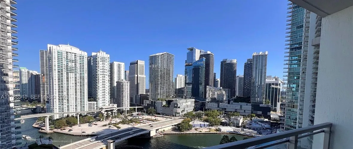 1 bed, 814 sqft, $2,750 — Photo 3