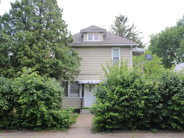245 Catherine St, Rockford, IL 61104
