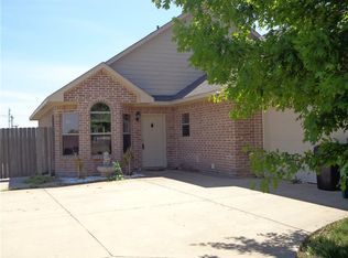 203 Half Moon Way, Runaway Bay, TX 76426