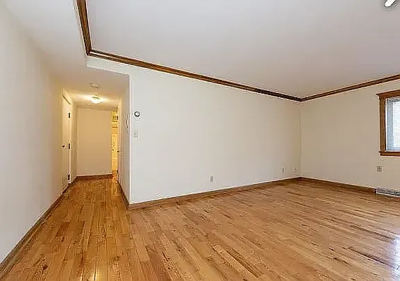 2784 Euclid — Photo 10