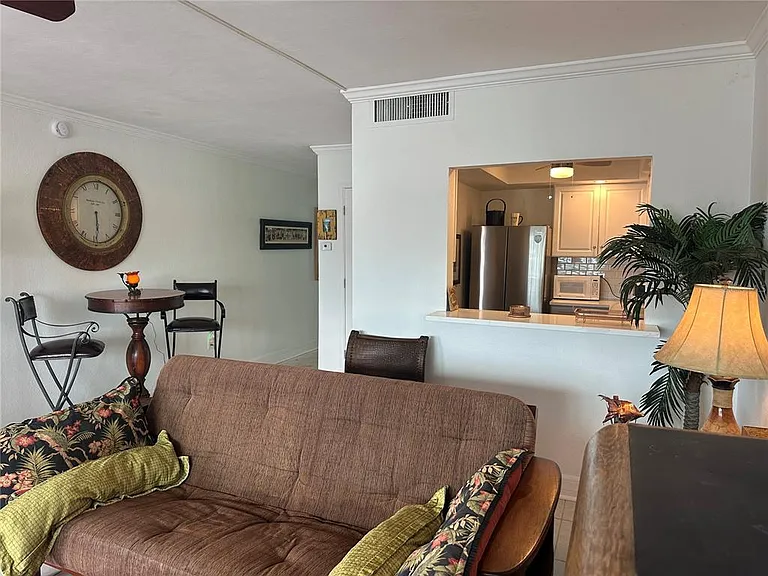 6161 Gulf Winds Dr #150 — Photo 8
