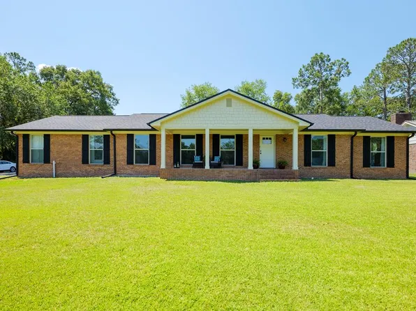 50 S Lakeshore Dr, Lakeland, GA 31635