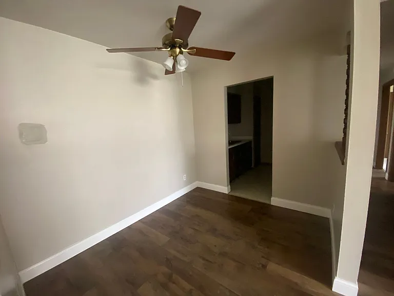 N114W15518 Sylvan Cir — Photo 4
