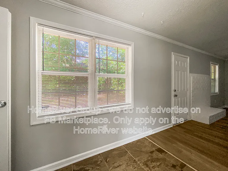 5035 Applewood Dr — Photo 9