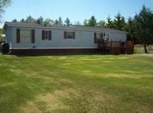 131 Old Village Rd, Northumberland, NH 03582