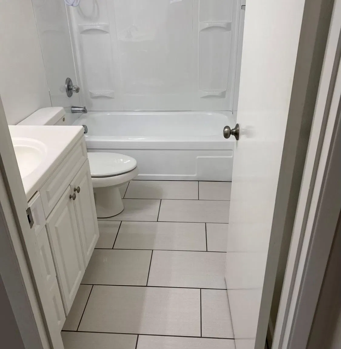 6230 SW Hall Blvd — Photo 4