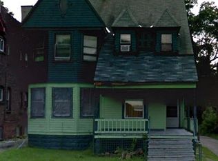 1832 Knowles St, East Cleveland, OH 44112