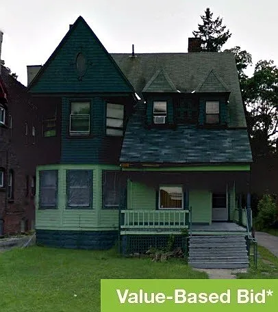 1832 Knowles St photo 1