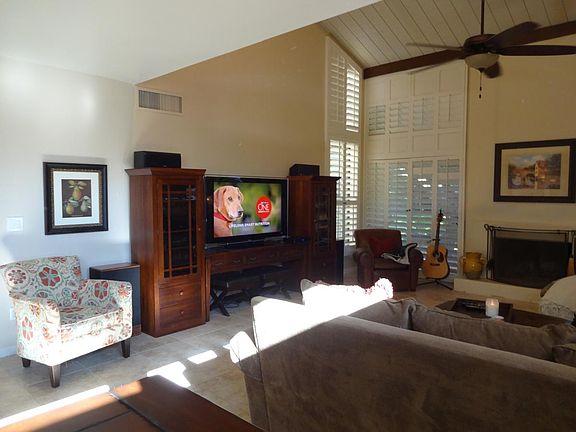 Open Spacious Living Room