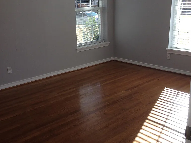 6445 Ravendale Ln — Photo 7