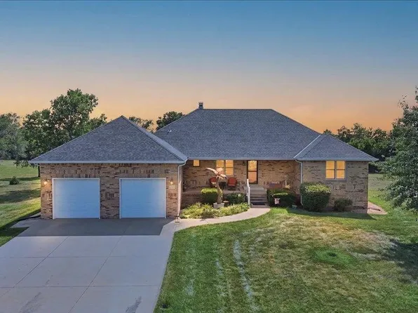 1401 E 93rd St N, Valley Center, KS 67147