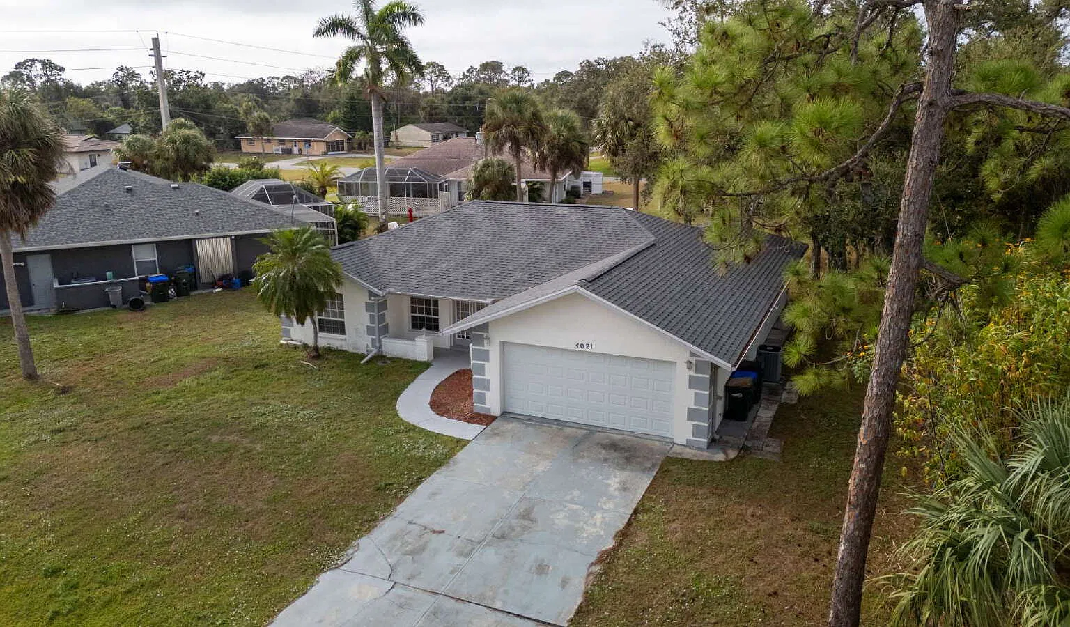 3 bed, 2.0 bath, 1443 sqft, $1,695 — Photo 4