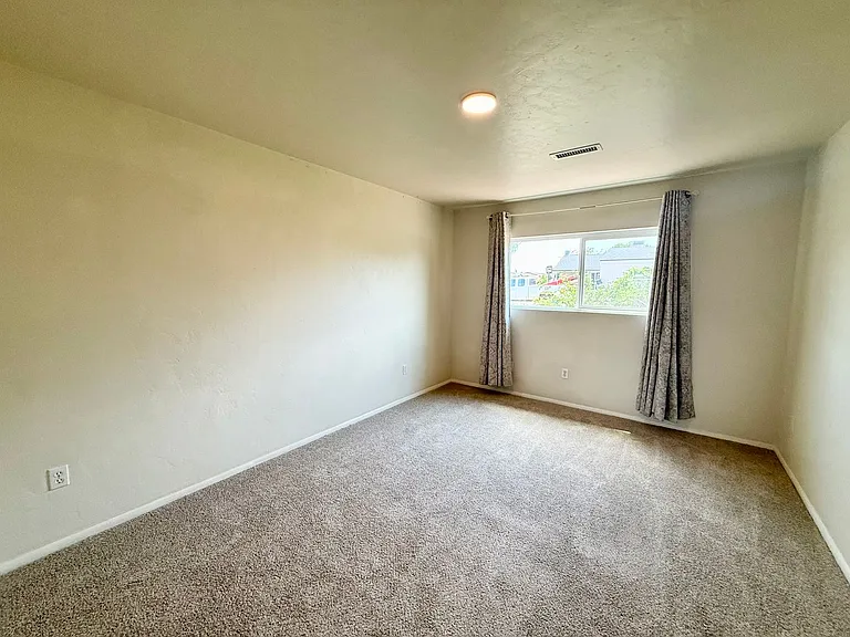 4558 N Miner Rd — Photo 11
